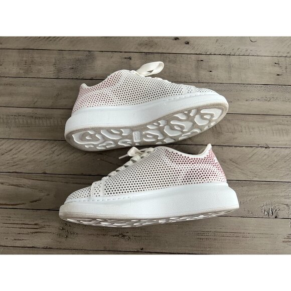 Alexander McQueen Oversized Perforated Leather Sneakers White Pink Size 37 7 - Picture 4 of 11